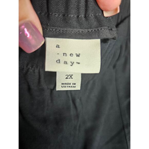 NWOT Black Flowy Rayon Pants With Pockets Ladies size 2X - Picture 5 of 9